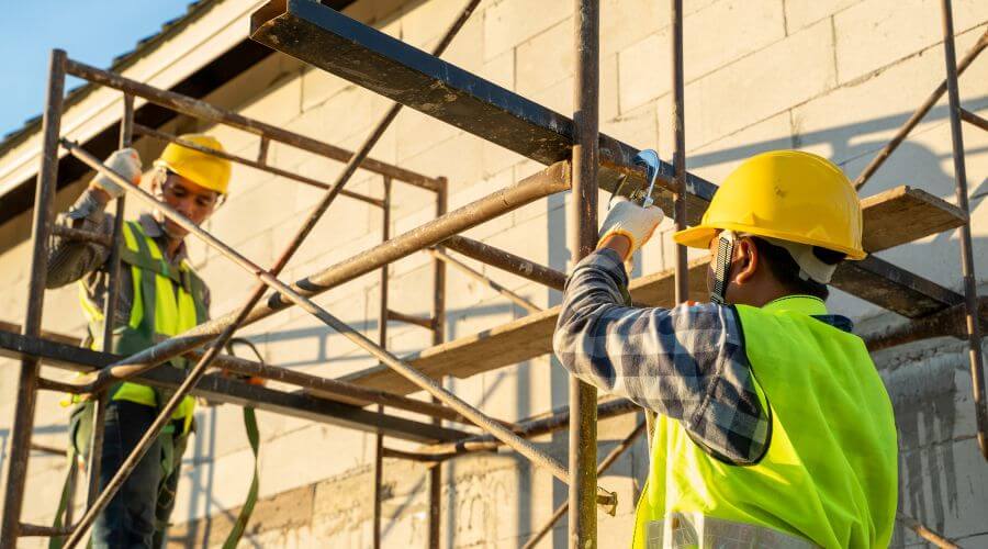 Professional metal roof installation in Maud, TX